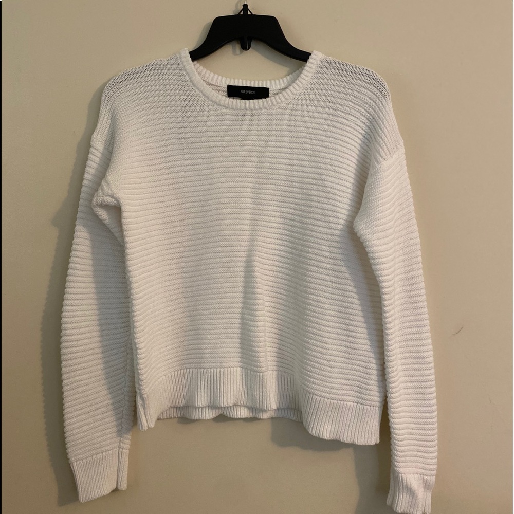 Forever 21 white knit sweater size S
